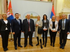 26. октобар 2016. Председник и чланови Одбора за уставна питања и законодавство са известиоцима Мониторинг комитета Парламентарне скупштине Савета Европе